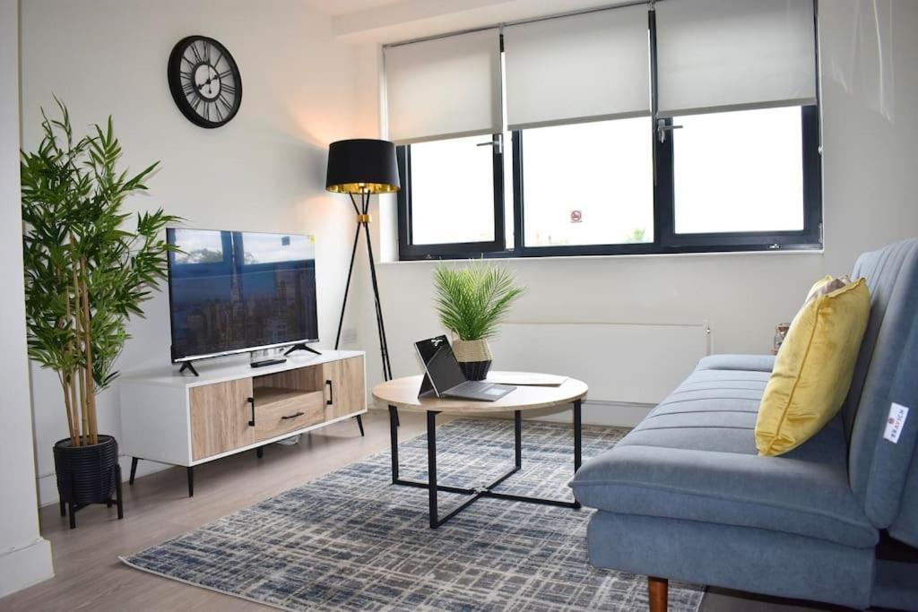Stylish Modern 1Bed Apartment In Bedford Exterior foto
